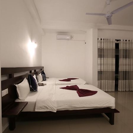 Lavenro Hotel & Resort Deniyaya Dış mekan fotoğraf