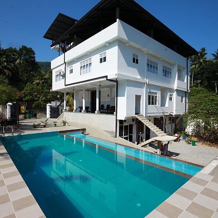 Lavenro Hotel & Resort Deniyaya Dış mekan fotoğraf