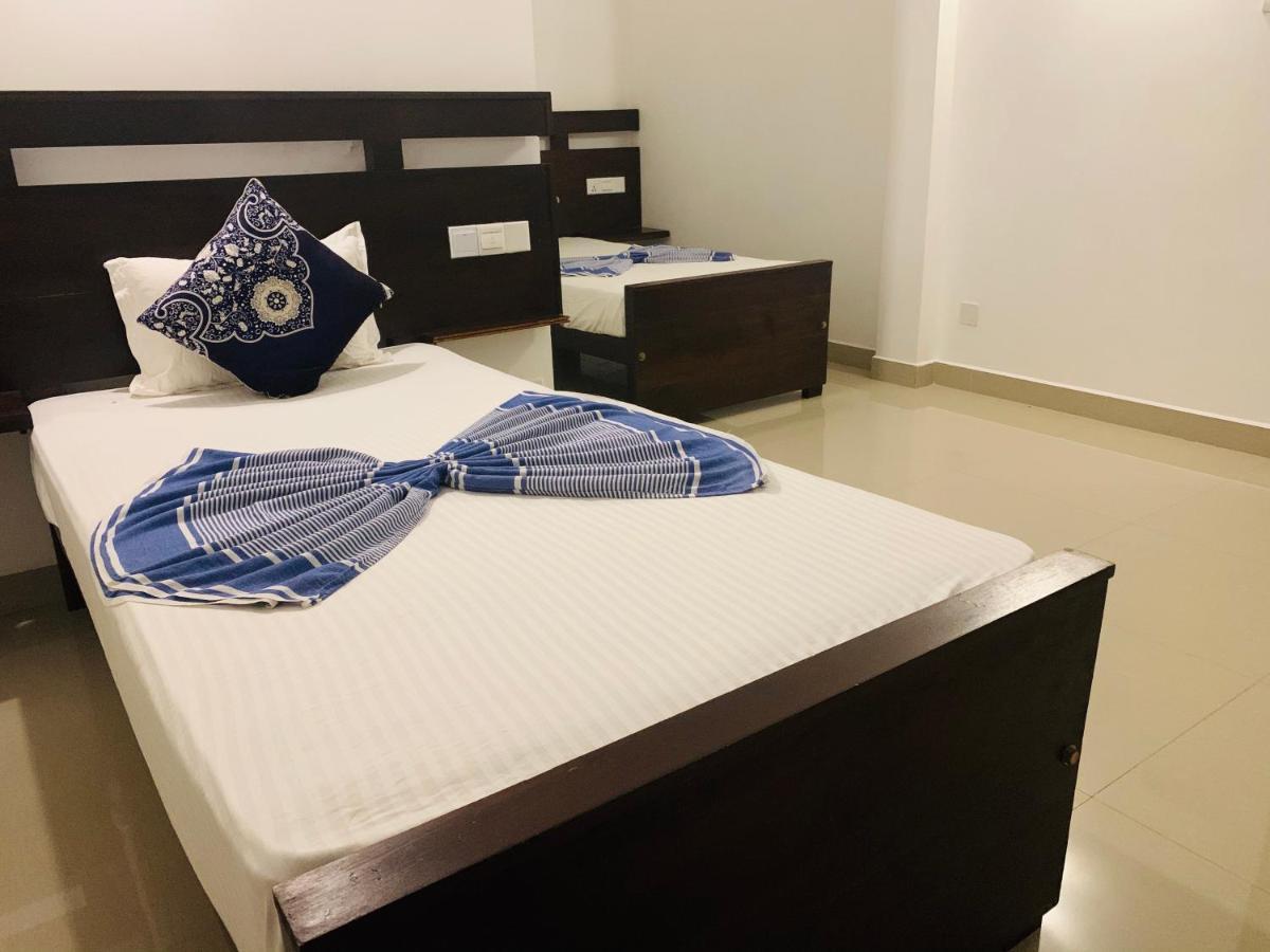 Lavenro Hotel & Resort Deniyaya Dış mekan fotoğraf