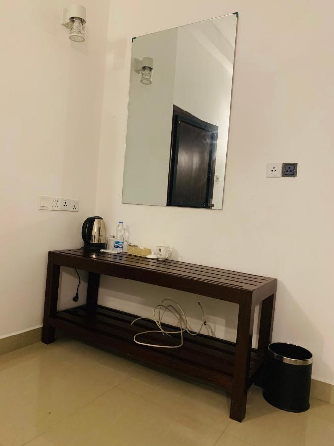 Lavenro Hotel & Resort Deniyaya Dış mekan fotoğraf