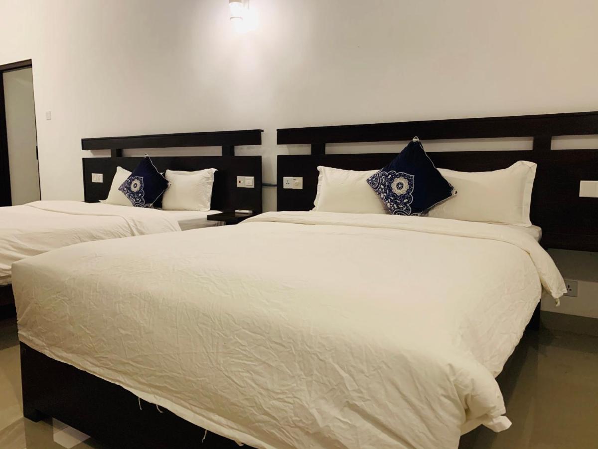 Lavenro Hotel & Resort Deniyaya Dış mekan fotoğraf
