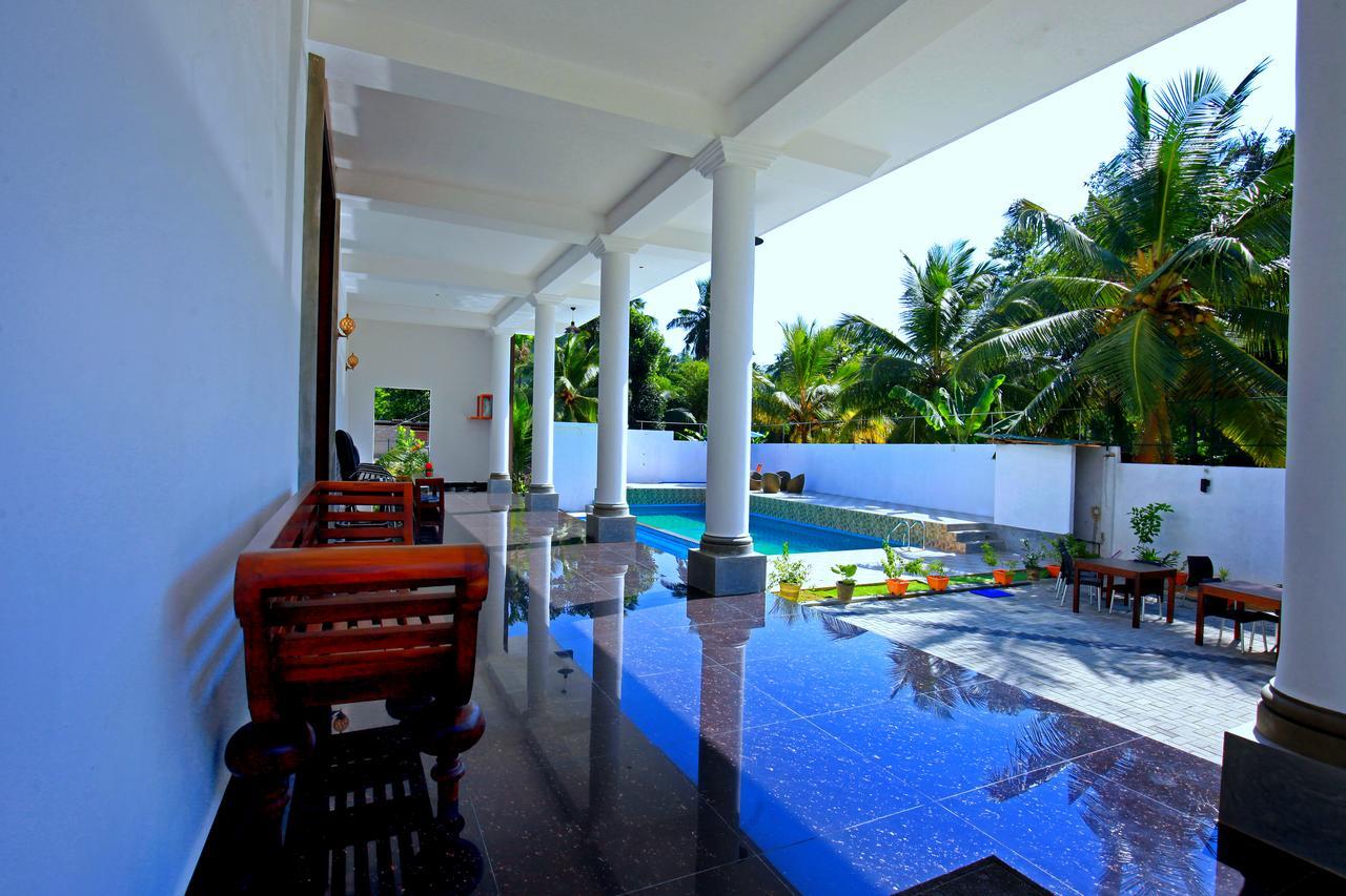 Lavenro Hotel & Resort Deniyaya Dış mekan fotoğraf
